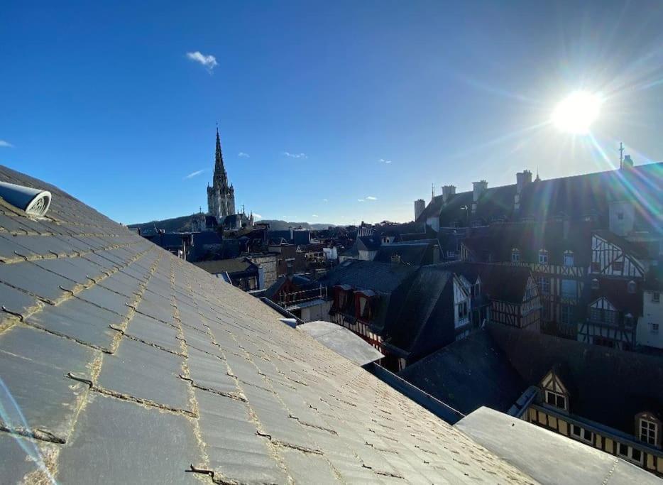 Sous Les Clochers De Rouen - Cathedrale Екстериор снимка